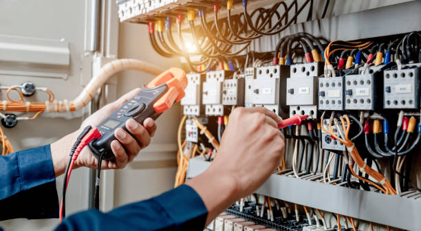 Best Affordable Emergency Electrician  in Lanark, IL